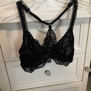 Black lace bra NWOT